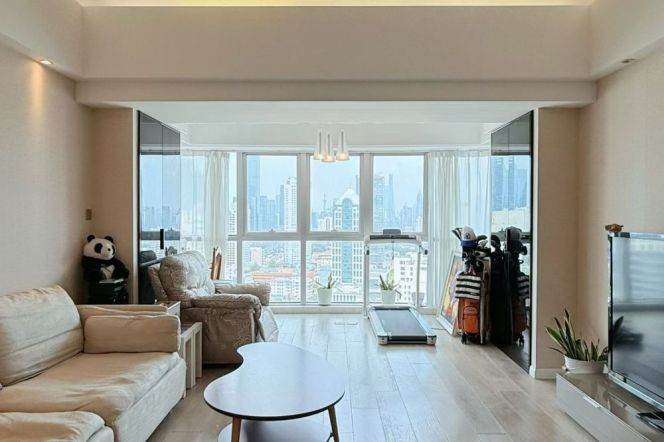 jiangsu rd station one bedroom