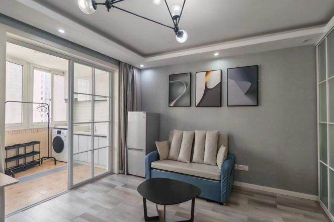 Good location high rise 1br 1lr with elevator nr West Nanjing rd station 