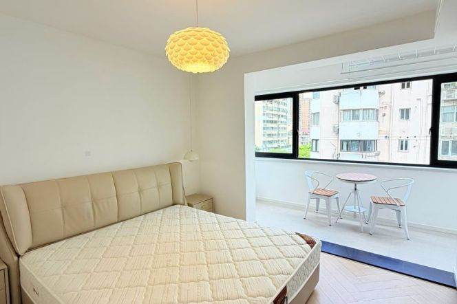 3 Brs, 2 Baths, Floor heating/Centrl ac/Dish washer, 160 sqm @ Changping metro L7
