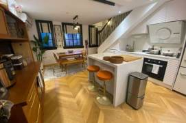 Nice terrace 3Brs/2Lrs/2Bts apt nr West nanjing rd,M2/12/13