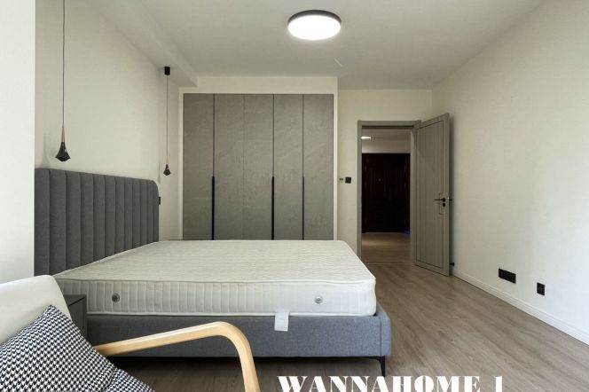 Green Compound+Modern&Spacious&Bright 2Bdrs 1Bath/Stunning View/L7 Chang Ping Rd/Large Balcony