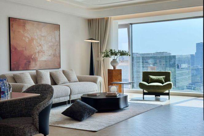 Luxury 3+1BR Apartment |  Lujiazui | First Rent | Full River View