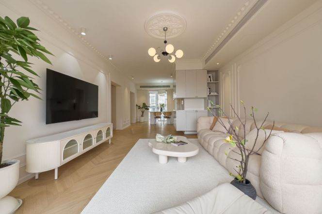 Columbia circle    Spacious 3-Bedroom | | Near  Metro  line 3/4