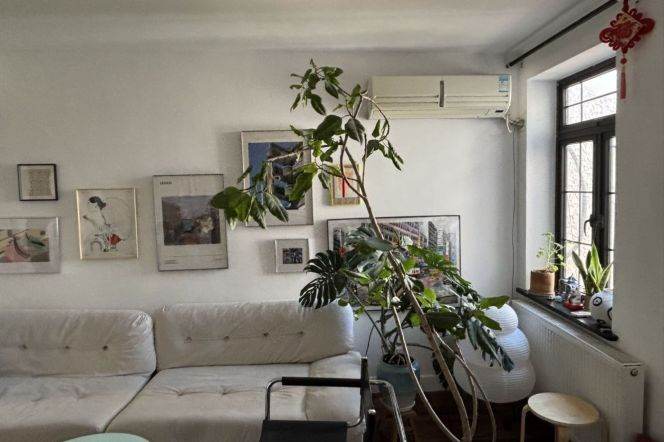 Cozy 2br with 60 sqm terrace @Wulumuqi Road/Huashan Road