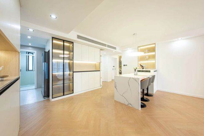 Modern 3brs with floor heating and balcony  beside Su zhou river 