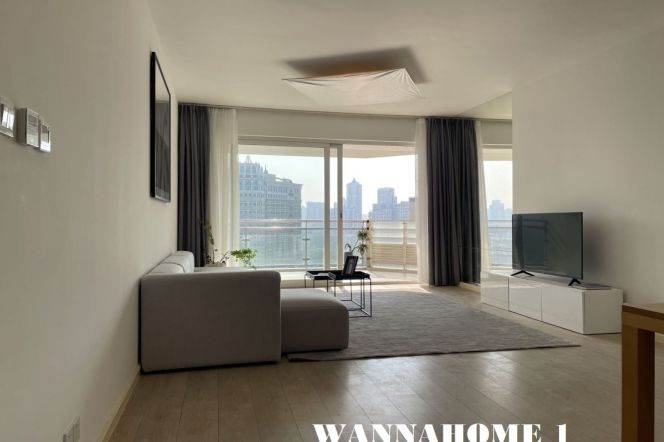 Stunning View+Spacious&Modern 3Bdrs 2Baths Apt+Hua Shan Rd+Top Compound+Large Open Balcony