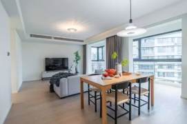 Cozy  2BR/2BA | Gubei golden  street   | nr Line  near 15