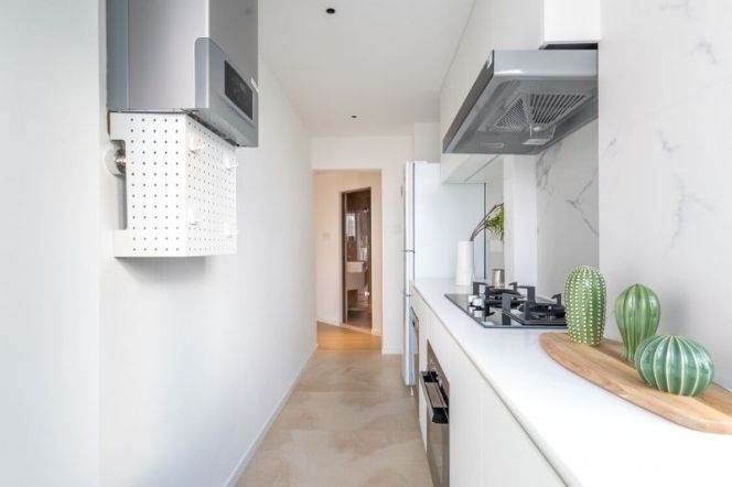 Modern 1bedroom with floor heating  in Jing an temple CBD