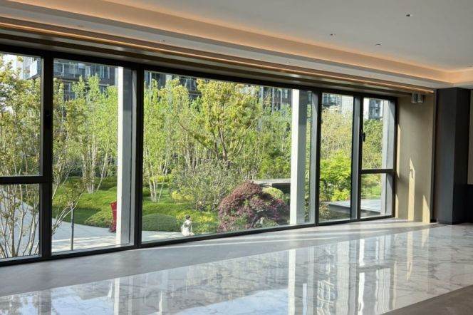 Pudong  Luxury 174㎡ Garden Apartment |near  Line 13