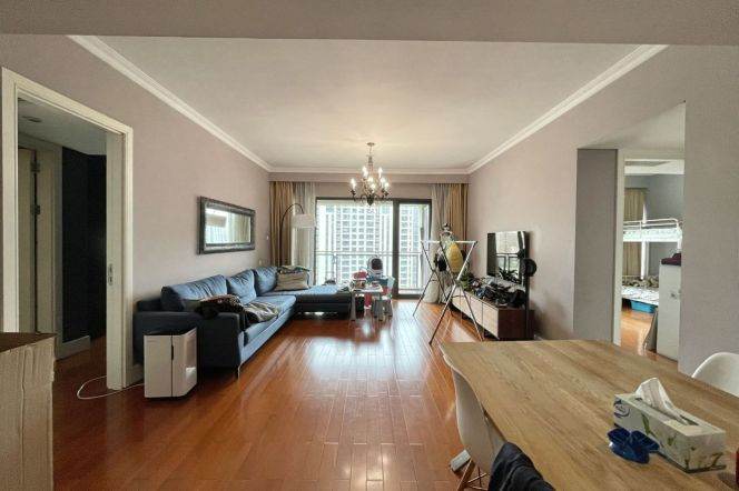 modern big 2brs balcony in most popular compound Xintiandi line 1,9,10,13,14 
