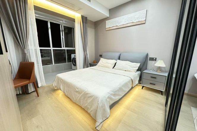 1br, subway L9 TaiErzhuang ,  elevator, clean lobby, malls, key,5.5k