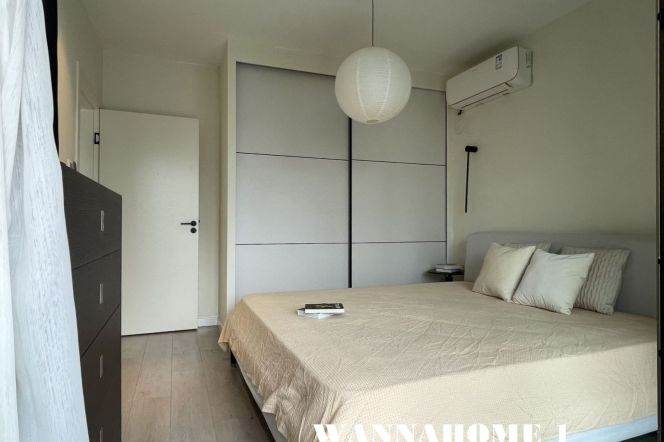 Modern&Spacious 2Bdrs 1Bath Apt+Large Balconies+L13/14 Wu Ning Rd+Green Compound
