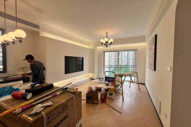 Modern 2brs with floor heating and balcony in Pudong 