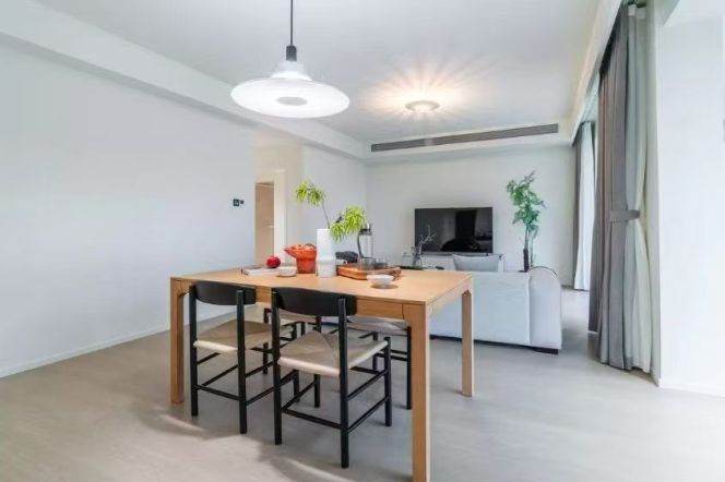 Cozy  2BR/2BA | Gubei golden  street   | nr Line  near 15