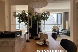 Modern&Spacious 2Brs 1Bath Apt+French Windows+Large Balcony+L3/4 West Yan An Rd Metro