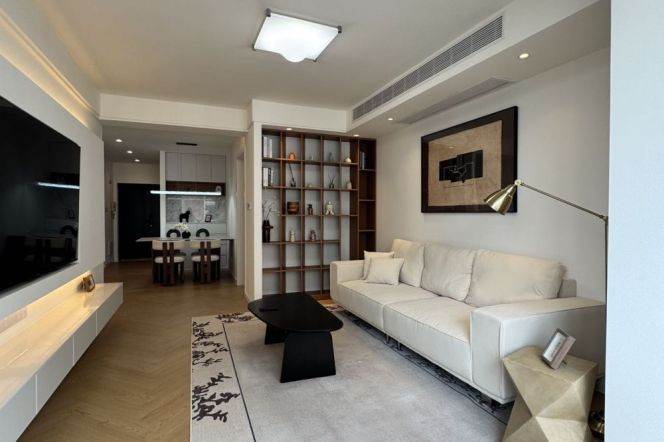 Scenic windows | Modern&Sapcious 2Br +Heating | 0step to Longde rd metro L11/13