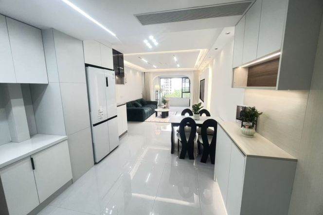 Excellent 2bedrooms apt+floor heating+central AC & oven@ Wuzhong Rd