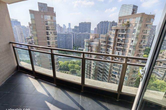 Suzhou creek view, 3Br 2Ba 167Sqm, Wuning rd., L13/14