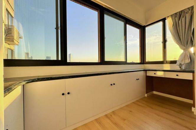 Modern 2br near Changping Rd M7