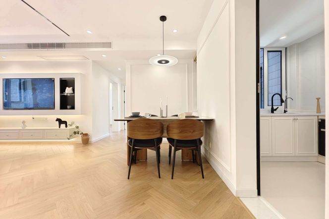 Modern 2brs with floor heating  belong to Tianzifang area 