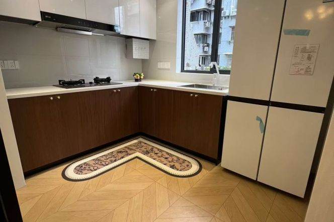 Brand new 1br,close to Shanghai zoo,Metro Line 10