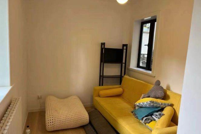 Whole Floor Old Villa | 2BR With Balcony & Terrace wulumuqi Yongjia rd 