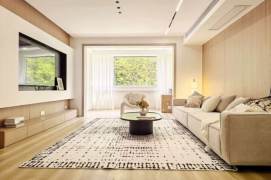 4 Brs, 2 Baths, Floor heating/Central ac/Oven, 170 sqm @ Fangdian metro L9