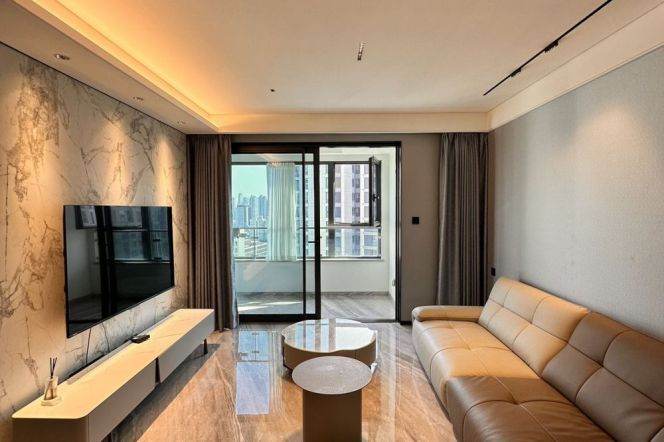 Shangxi Foreign Town, a new community in 2024, featuring 3 bedrooms with north-south ventilation.