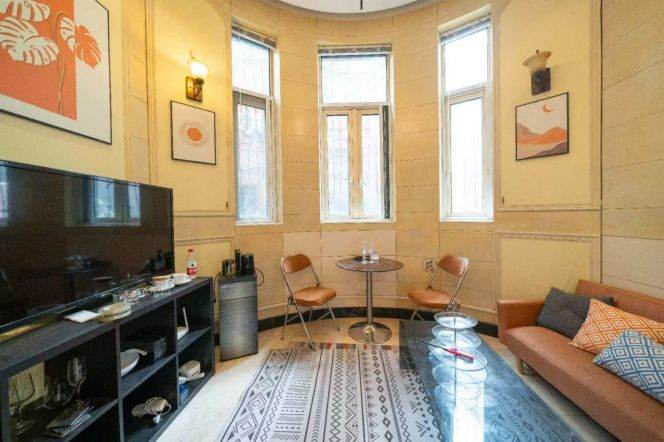 Cozy duplex 1Br @ L9/12 Jiashan rd station