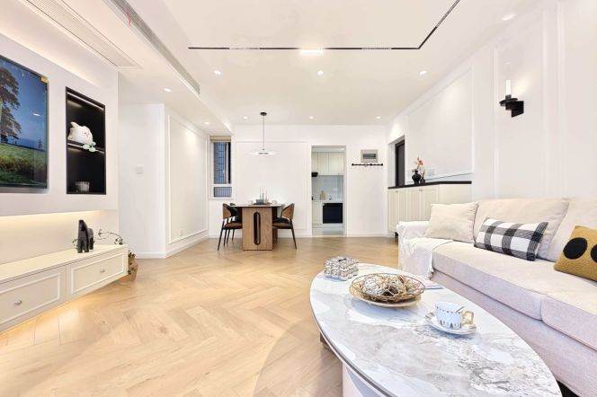 Modern 2brs with floor heating  belong to Tianzifang area 