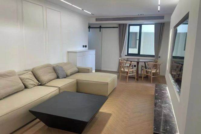 14.5k Comfort 2Br with floor heating at 29th floor Nr Changping Rd.line7