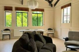Classic Wutong Villa | 2BR with Terrace | West Jianguo Road