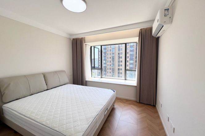 Nice new 2br,1bth,floor heating,close to Korean Town, Metro Line 9