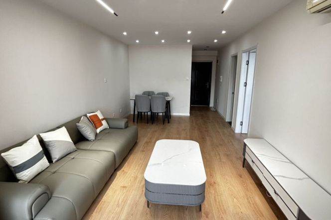 High rise 1br with open veiw,close to Shanghai zoo