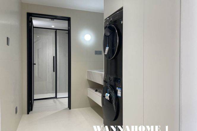 Modern&Spacious 3Brs 2Baths Apt+Stunning View+L10/11 Jiao Tong Uni. Metro+Large Balcoies