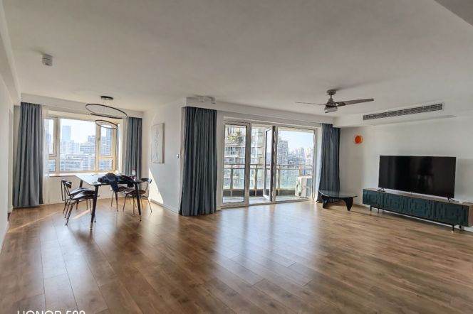 Suzhou creek view, 3Br 2Ba 167Sqm, Wuning rd., L13/14