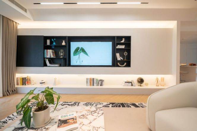 Modern 3brs with floor heating and balcony nearby  Xintiandi
