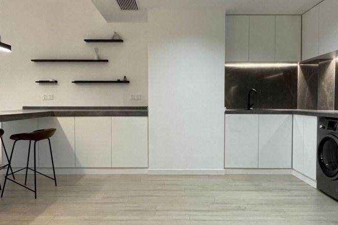 Modern 2BR-2bathr+Heating | Good compound | Changping rd and Changshou rd Mt L7/13