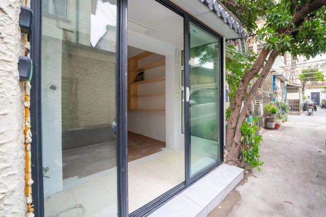 Taiyuan rd Small office for rent @ L9/12 Jiashan rd station
