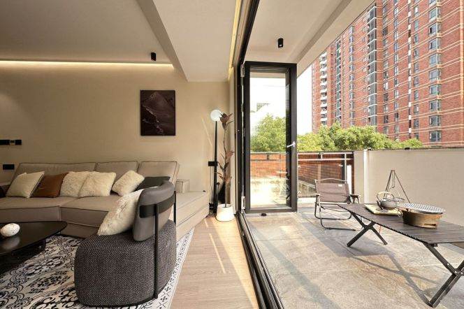 Elevator 2BR-Terrace - 2 minutes to Line 10 - Songyuan Road