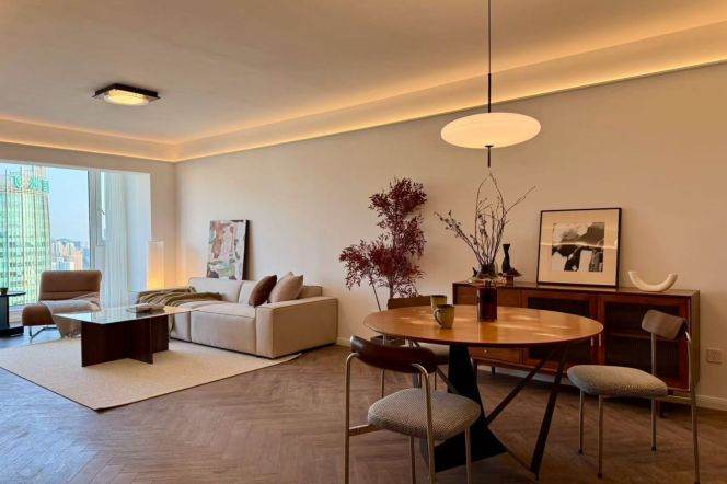 Decent 1 Bedrooms with floor heating in XuHui 