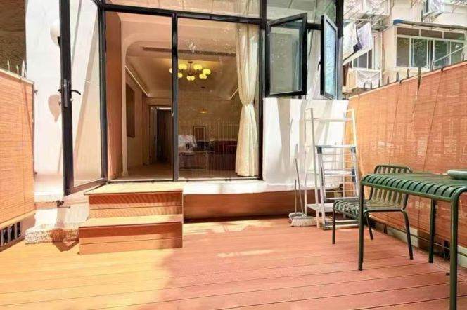 1 Br with Private Terrace, 80 sqm, Xinhua/Xianghuaqiao rd @ Jiaotong uni L10&11