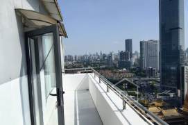Open balcony one bedroom Apt+Floor heating+central AC+Oven 2mins to Jing'an Temple