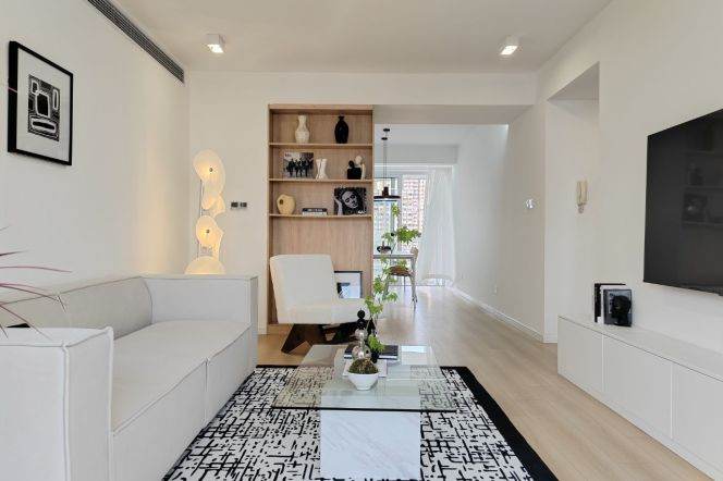 Suzhou River View-3brs 2naths Renovated- Elevator -Jing’an 