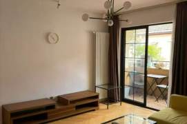 Jiaotong University 2BR 2BATH with balcony