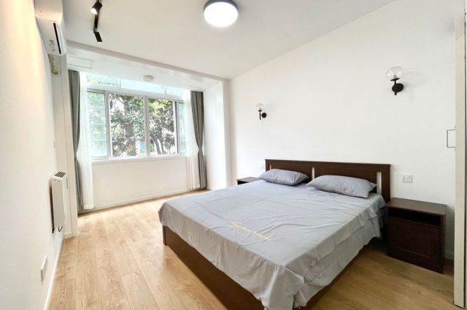 Spacious 2Brs/2Lrs/2Bts apt nr Jiaotong university,M3/4/10/11