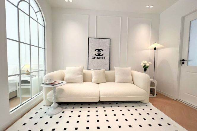 Modern 1br+terrace Nr jiaotong university M10/11.