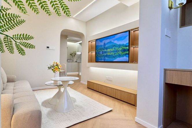 Nice one bedroom elevator Apt+Floor heating+central AC+Oven near  Jing'an Temple
