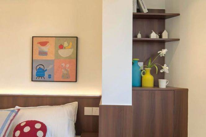 Middle huaihai rd station one bedroom