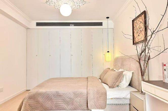 Brand-new one bedroom apt+heating+central AC+oven@Xujiahui CBD